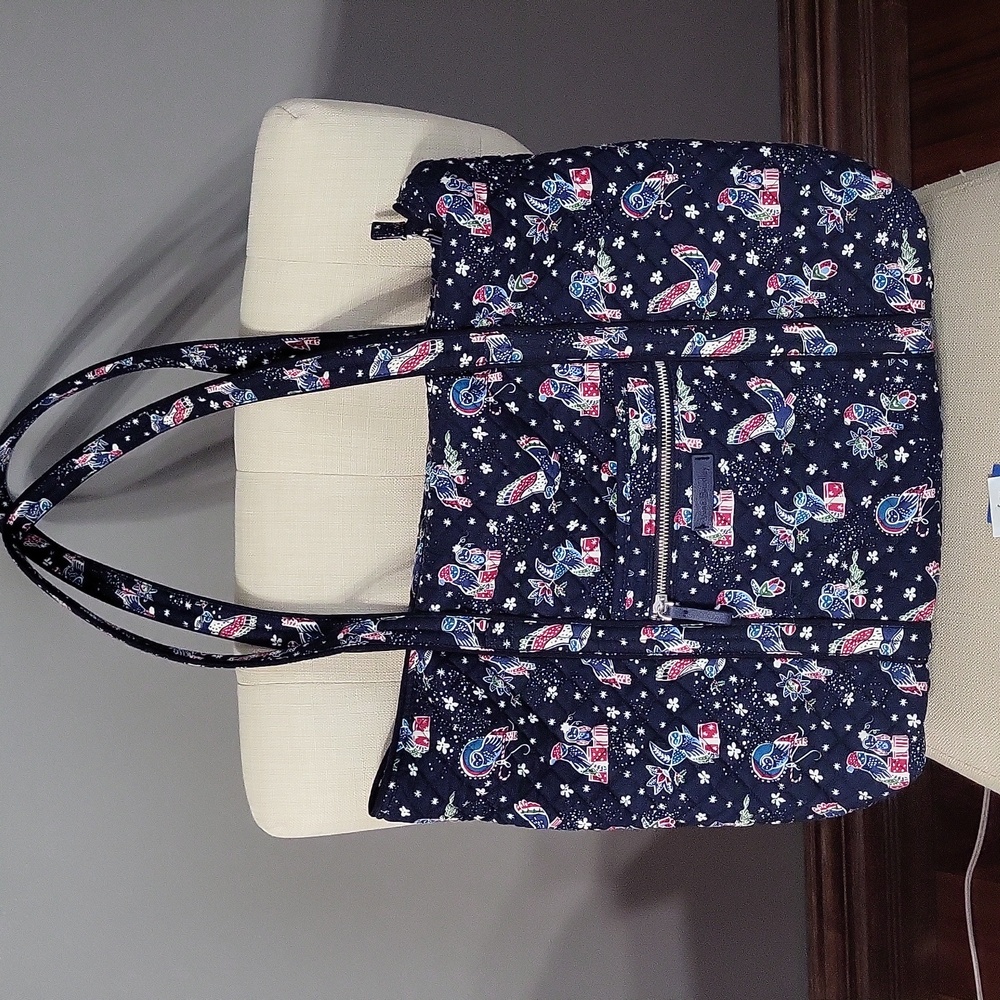 Vera Bradley Iconic Vera Tote- Holiday Owls